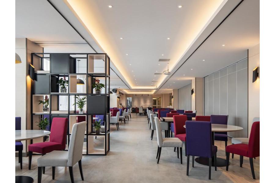 Campanile Hotel Wuhan Zhongnan Road Metro Station Kültér fotó